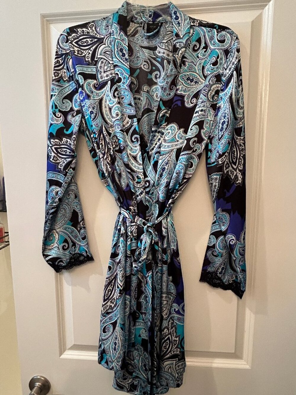 Apt. 9 Women's 3-Piece Paisley Pattern Nightgown Set | Size S (PRICE DROP)!!!!
